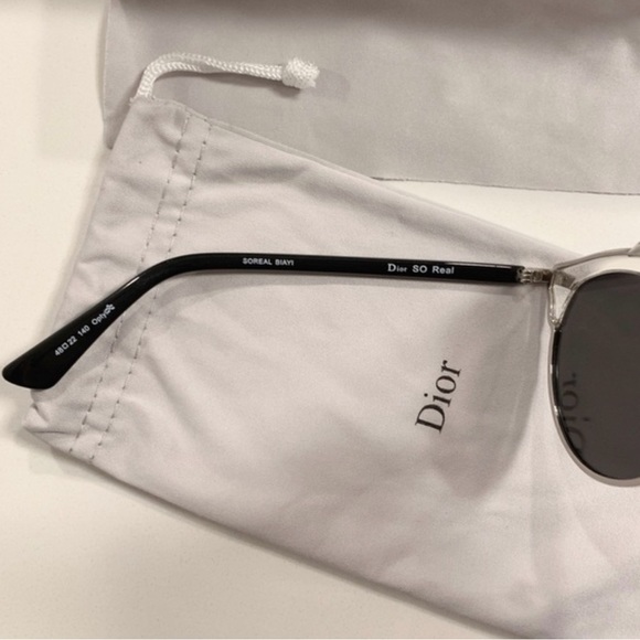 Barely used, Dior So Real aviator sunglasses!! - Picture 9 of 9